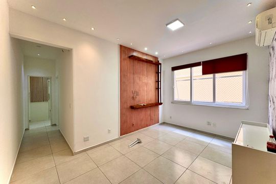 Apartamento à venda com 2 quartos, 89m² em Laranjeiras, Rio de Janeiro