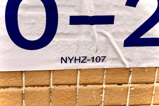 Placa de apartamento à venda com 2 quartos, 89m² em Laranjeiras, Rio de Janeiro