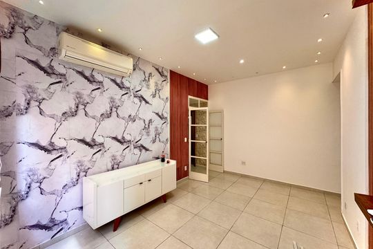 Sala de apartamento à venda com 2 quartos, 89m² em Laranjeiras, Rio de Janeiro
