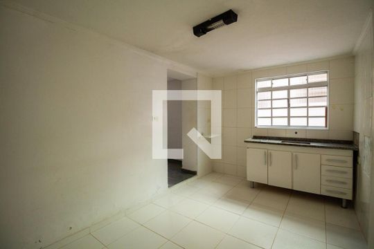 Casa à venda com 4 quartos, 170m² em Vila Natalia, São Paulo