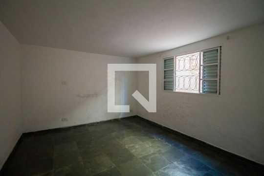 Casa à venda com 4 quartos, 170m² em Vila Natalia, São Paulo