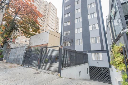 Fachada de apartamento à venda com 2 quartos, 86m² em Cambuci, São Paulo
