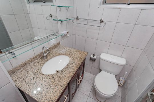 Banheiro de apartamento à venda com 2 quartos, 86m² em Cambuci, São Paulo
