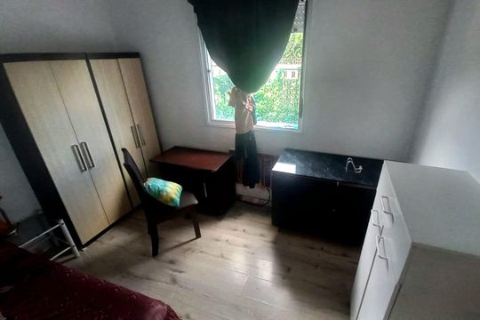 Quarto de apartamento à venda com 2 quartos, 140m² em Humaitá, Porto Alegre