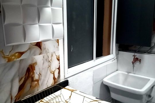 Cozinha de apartamento à venda com 2 quartos, 140m² em Humaitá, Porto Alegre