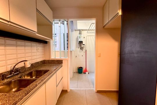 Cozinha de apartamento à venda com 2 quartos, 80m² em Botafogo, Rio de Janeiro