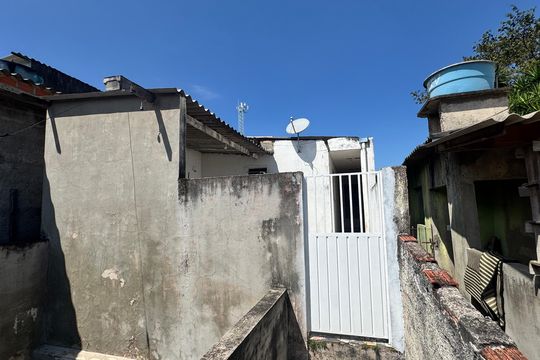 Quintal de casa para alugar com 1 quarto, 70m² em Quinta dos Angicos, Cotia