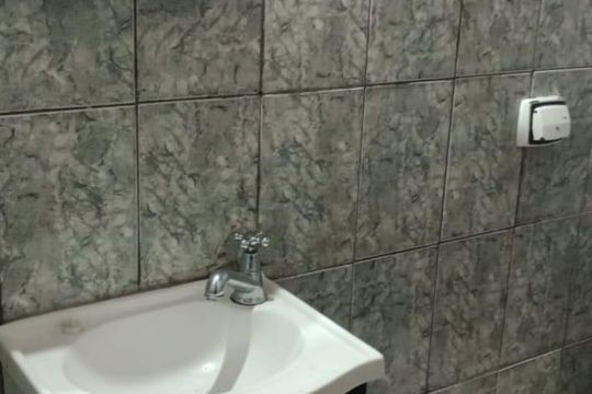 Banheiro de casa para alugar com 1 quarto, 70m² em Quinta dos Angicos, Cotia