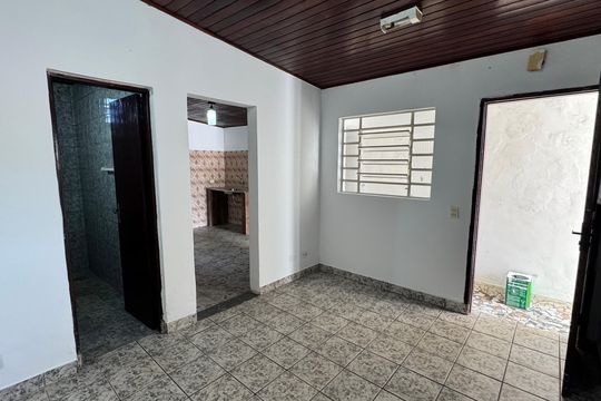 Casa para alugar com 1 quarto, 70m² em Quinta dos Angicos, Cotia