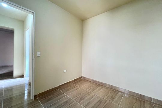 Quarto 2 Casa 2 de casa para alugar com 2 quartos, 102m² em Vila Babilônia, São Paulo