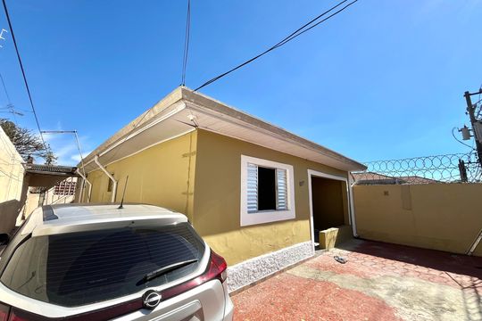 Garagem de casa para alugar com 2 quartos, 102m² em Vila Babilônia, São Paulo