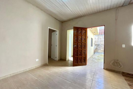 Sala Casa 2 de casa para alugar com 2 quartos, 102m² em Vila Babilônia, São Paulo