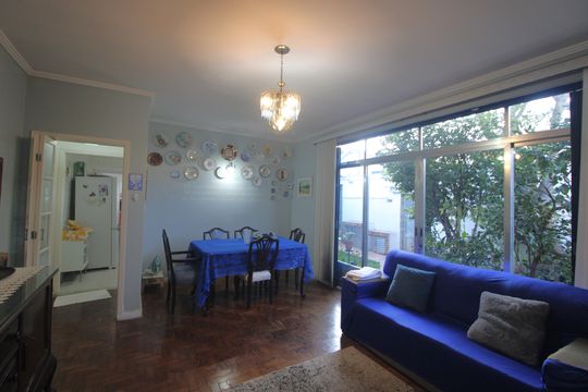 Sala de casa para alugar com 2 quartos, 140m² em Jardim Jua, São Paulo