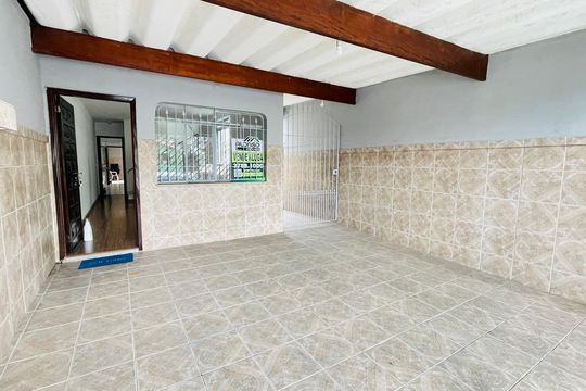 Garagem de casa para alugar com 4 quartos, 122m² em Jardim Ester, São Paulo