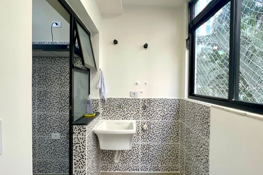 Área de Serviço de apartamento para alugar com 1 quarto, 53m² em Pinheiros, São Paulo