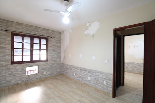 Quarto 1 de casa de condomínio à venda com 2 quartos, 110m² em Tanque, Rio de Janeiro