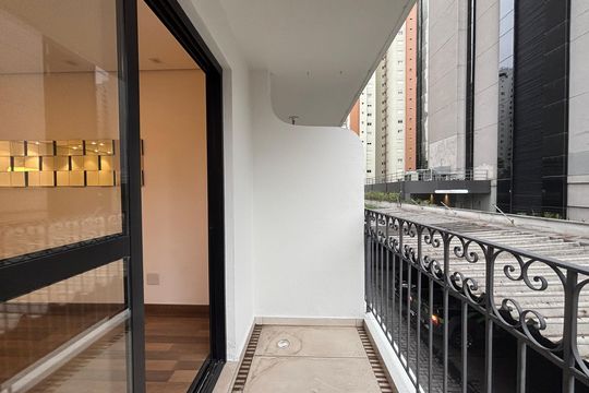 Varanda de apartamento à venda com 3 quartos, 75m² em Vila Olímpia, São Paulo