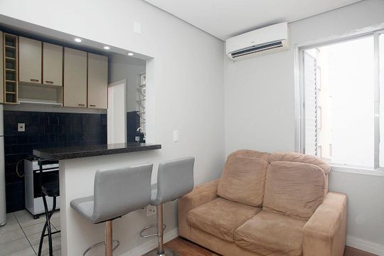 Apartamento à venda com 2 quartos, 45m² em Menino Deus, Porto Alegre