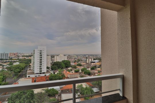 Sacada de apartamento para alugar com 2 quartos, 60m² em Presidente Roosevelt, Uberlândia
