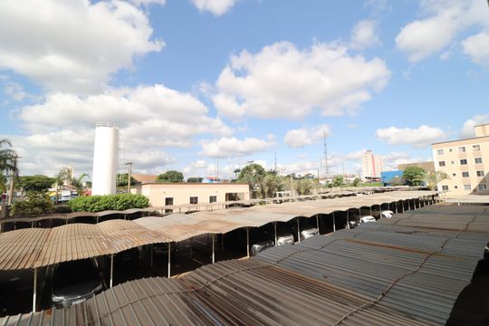 Vista Área de Serviço de apartamento para alugar com 2 quartos, 50m² em Brasil, Uberlândia