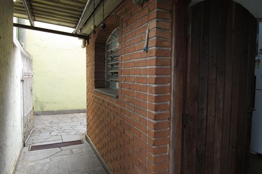 Área externa de casa para alugar com 3 quartos, 500m² em Adalgisa, Osasco