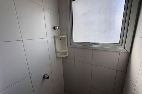 Banheiro Suíte de apartamento à venda com 2 quartos, 61m² em Pinheiro, São Leopoldo