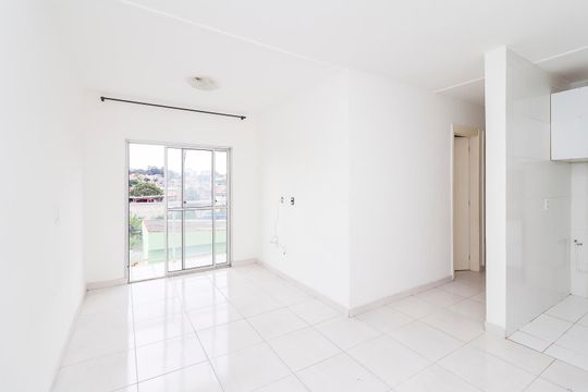 Apartamento à venda com 2 quartos, 56m² em Jardim Santo Antônio, São Paulo