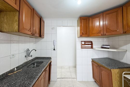 Cozinha  de apartamento para alugar com 2 quartos, 62m² em Santa Terezinha, São Bernardo do Campo