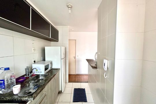 Cozinha de apartamento para alugar com 2 quartos, 59m² em Usina Piratininga, São Paulo