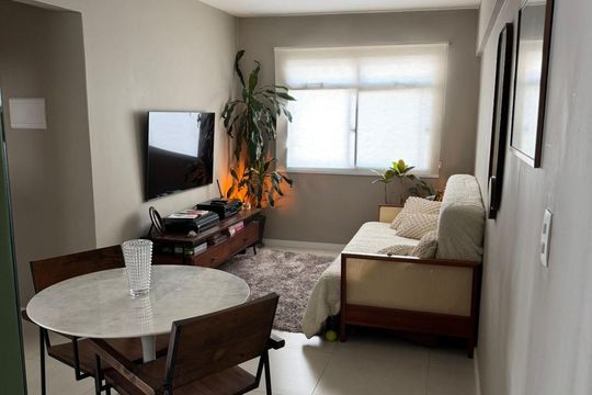 Sala de apartamento à venda com 1 quarto, 49m² em Vila Nova Conceição, São Paulo