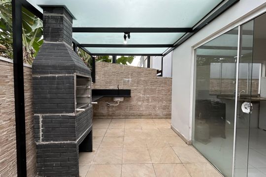 Área gourmet de casa para alugar com 2 quartos, 100m² em São João do Rio Vermelho, Florianópolis