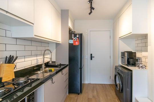 Cozinha de apartamento à venda com 1 quarto, 26m² em Vila Guarani (z Sul), São Paulo