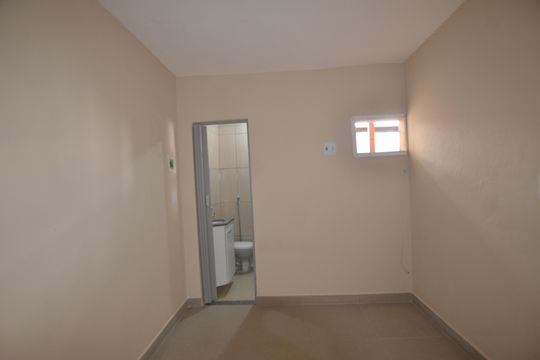 Quarto Suíte de casa para alugar com 1 quarto, 50m² em Jardim Sulacap, Rio de Janeiro