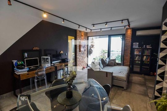 Apartamento para alugar com 2 quartos, 62m² em Vila Isabel, Rio de Janeiro