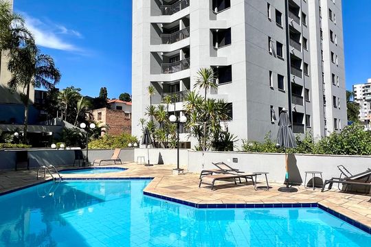 Fachada de apartamento à venda com 2 quartos, 64m² em Sumaré, São Paulo
