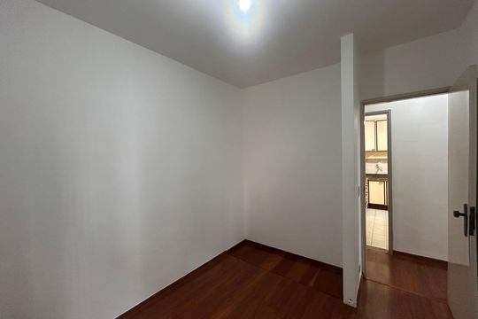 Quarto 1 de apartamento à venda com 2 quartos, 60m² em Jardim Umuarama, São Paulo