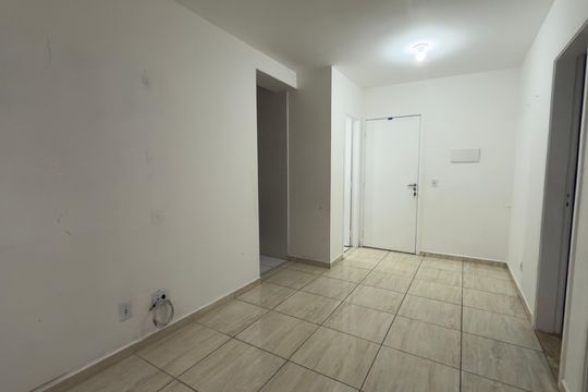Apartamento para alugar com 2 quartos, 46m² em Parque Pinheiros, São Paulo