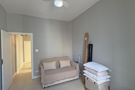 Quarto de apartamento para alugar com 1 quarto, 35m² em Boqueirão, Santos