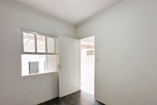 Quarto de Serviço de casa para alugar com 2 quartos, 182m² em Jardim do Mar, São Bernardo do Campo