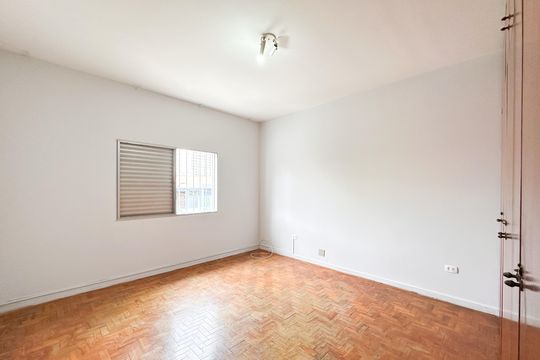 Quarto 1 de casa à venda com 2 quartos, 182m² em Jardim do Mar, São Bernardo do Campo