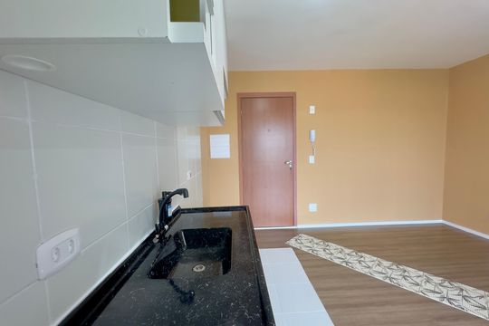 Cozinha de apartamento à venda com 2 quartos, 48m² em Vila Rosália, Guarulhos
