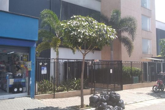 Fachada de apartamento para alugar com 1 quarto, 39m² em Vila Diva (zona Norte), São Paulo