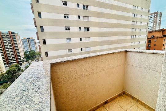 Sacada  de apartamento para alugar com 2 quartos, 63m² em Alphaville Industrial, Barueri