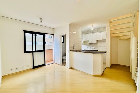 Apartamento para alugar com 2 quartos, 63m² em Alphaville Industrial, Barueri