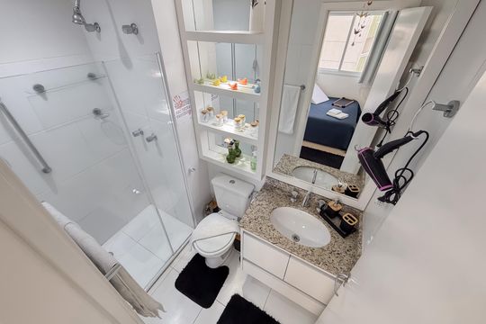 Banheiro social de kitnet/studio à venda com 1 quarto, 25m² em Aclimação, São Paulo