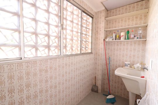 Área de serviço de apartamento para alugar com 2 quartos, 58m² em Vila Industrial, Campinas