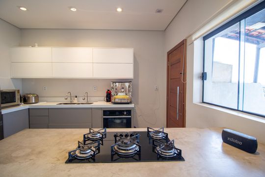 Cozinha de casa para alugar com 4 quartos, 272m² em Vila Florinda, Sorocaba