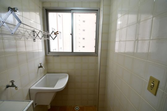 Área de Serviço de apartamento para alugar com 1 quarto, 48m² em Centro, Campinas