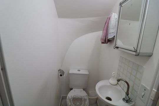 Lavabo de casa de condomínio para alugar com 3 quartos, 92m² em Vila Antonieta, São Paulo