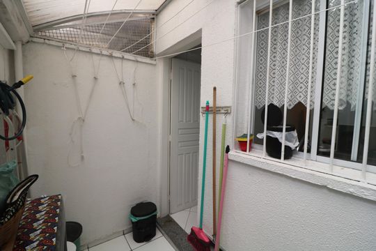 Área de Serviço de casa de condomínio para alugar com 3 quartos, 92m² em Vila Antonieta, São Paulo